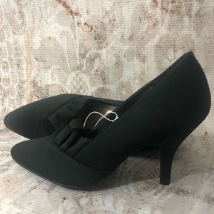 Mossimo Black Women’s Heels